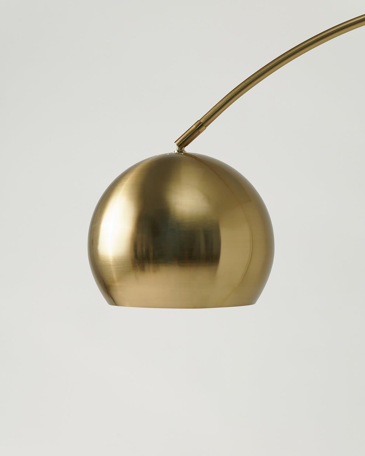 04 olivia brass.jpg 04 olivia brass.jpg